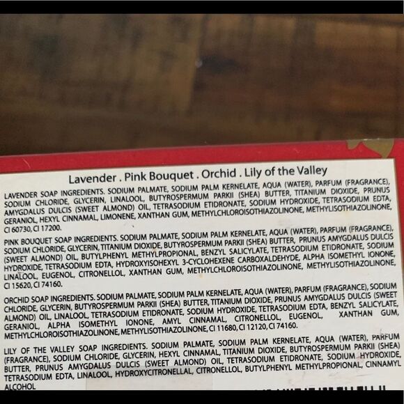 Bronnley Merry Christmas Bath Soaps Made England - Picture 4 of 4